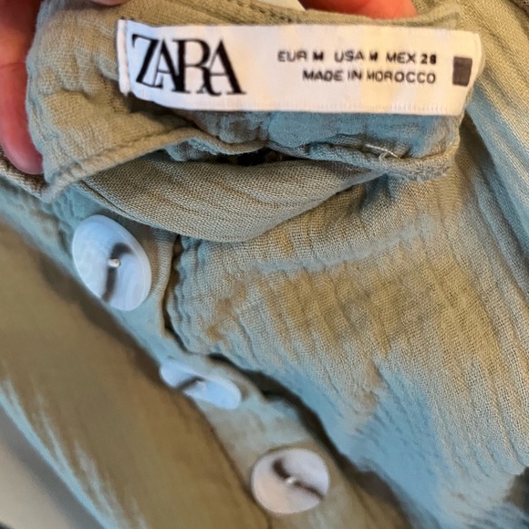 Zara jumpsuit - Picture 4 of 4